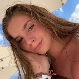 Meet your Posher, Mariya